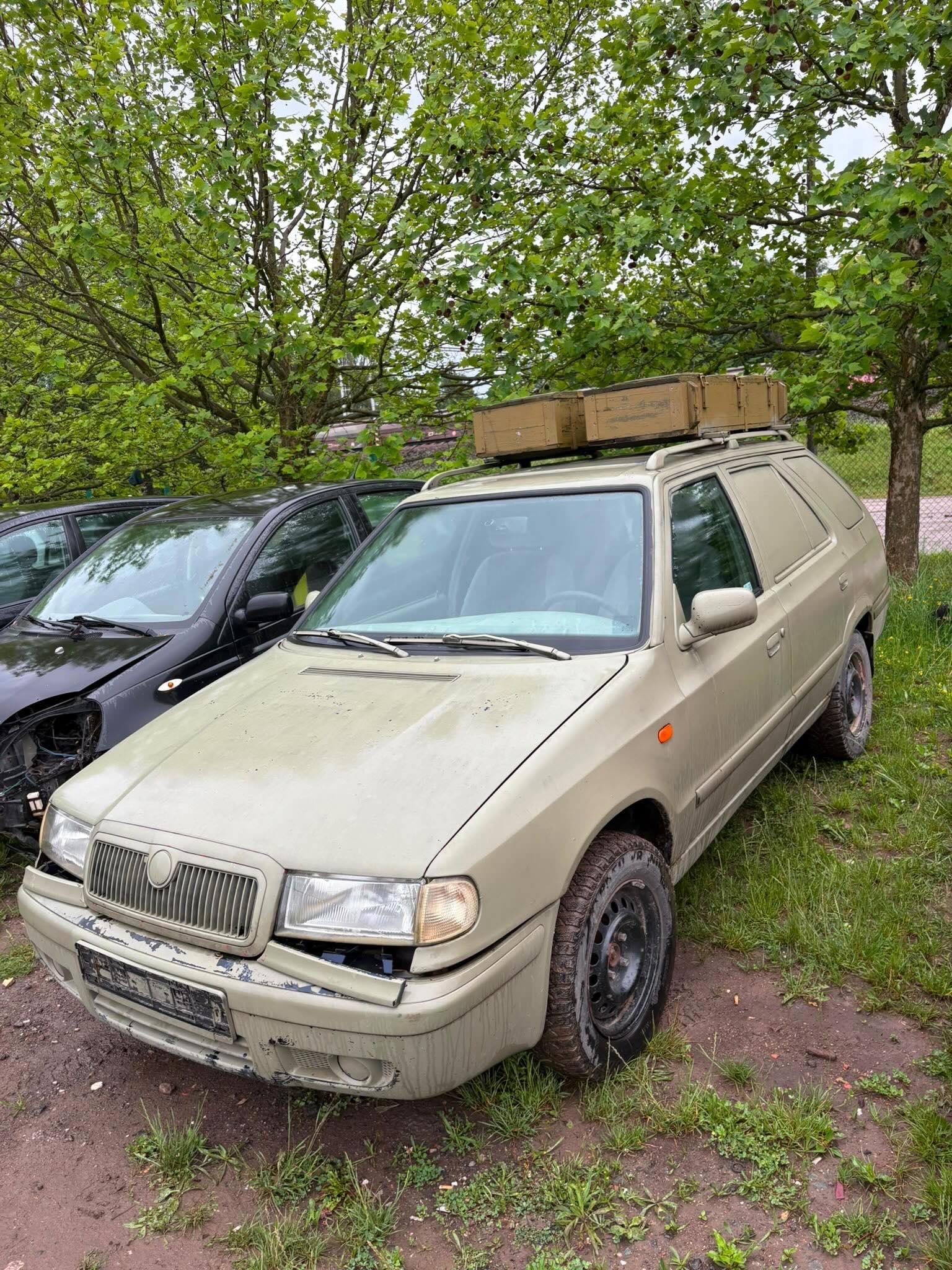 Stará Škoda Felicia combi s nosičem — výkup v Pardubicích Autožrout