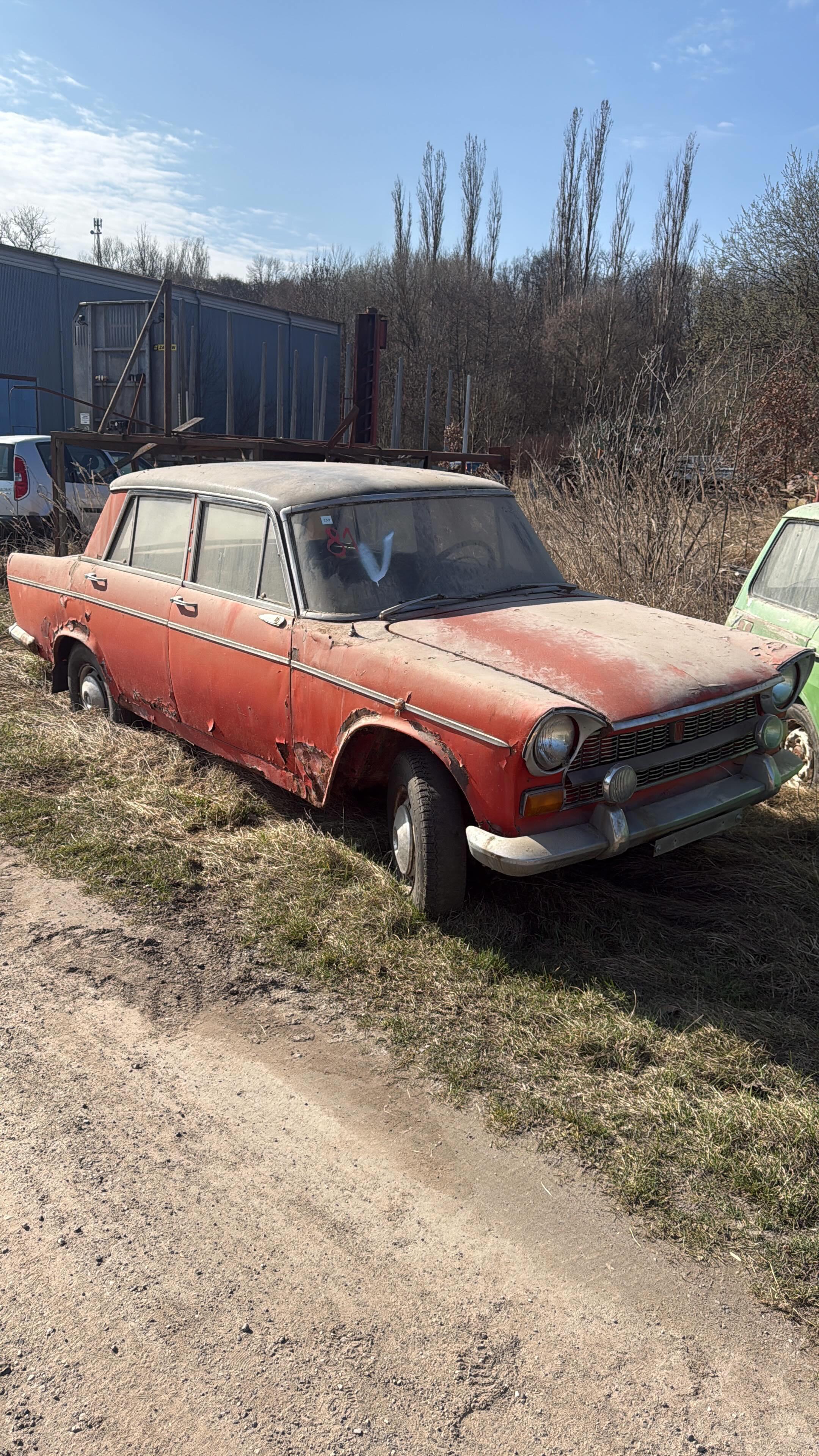 Výkup starého veterána — klasický sovětský sedan Autožrout Pardubice